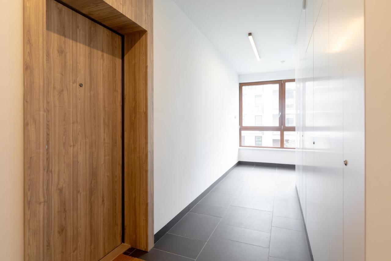 Royal Wilanow Stylish Apartment วอร์ซอ ภายนอก รูปภาพ
